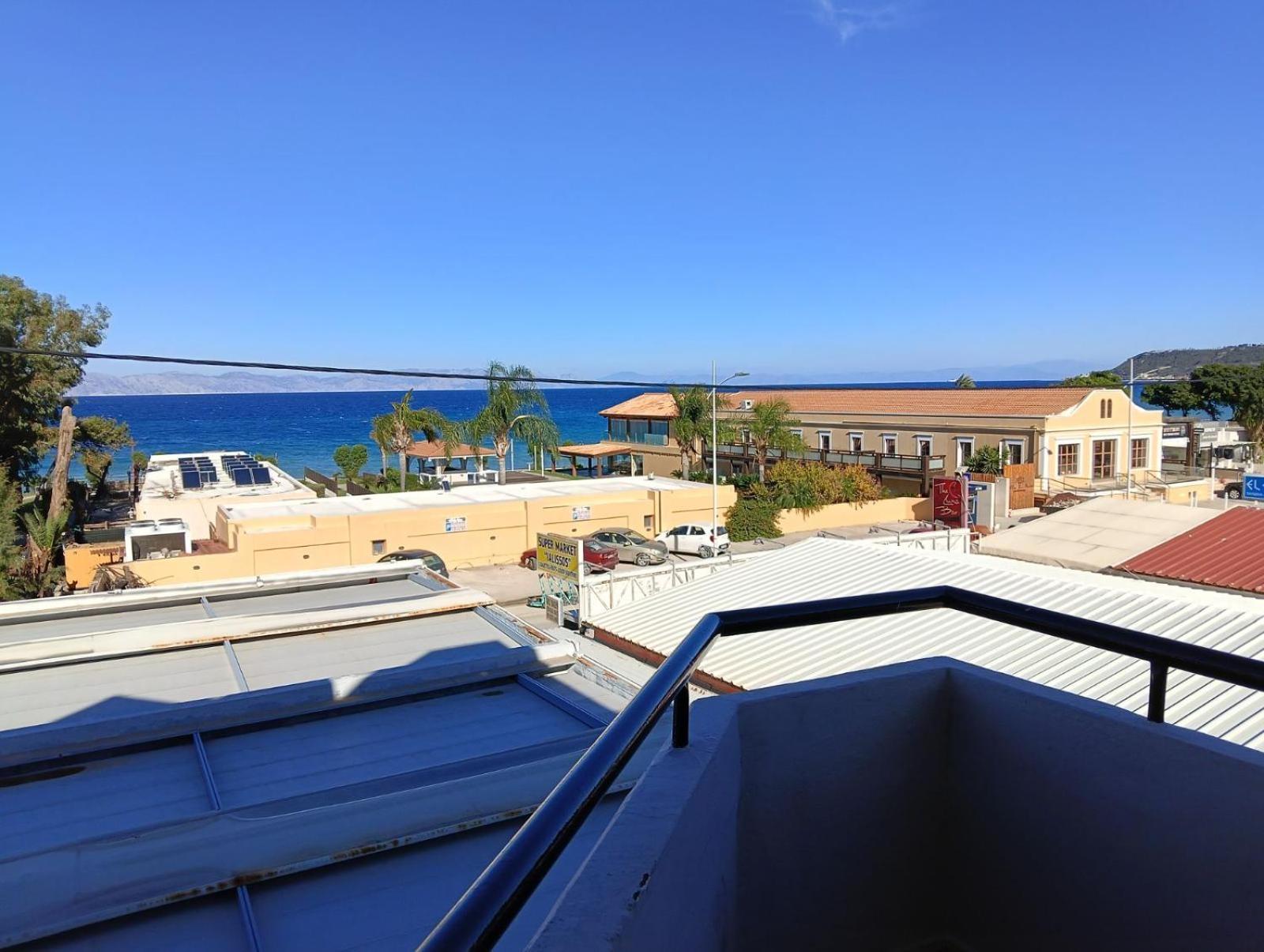 Sunny Days Hotel Иксиа Экстерьер фото