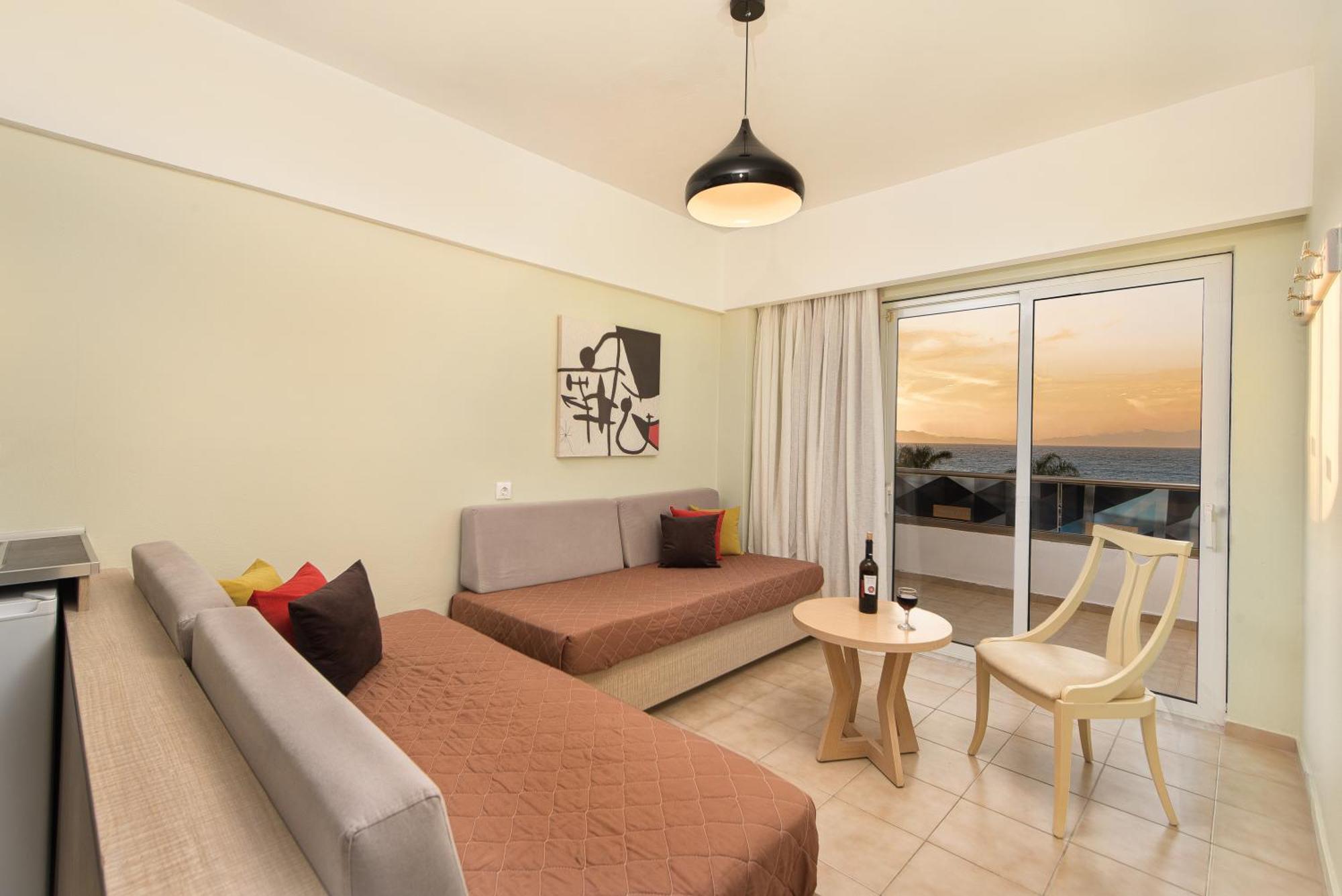Sunny Days Hotel Иксиа Экстерьер фото